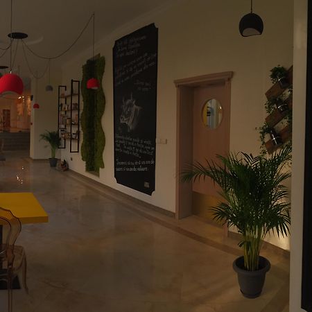 格利韦塔欧洲酒店 布加勒斯特 外观 照片